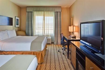 фото отеля Holiday Inn Express Hotel and Suites Las Vegas 215 Beltway