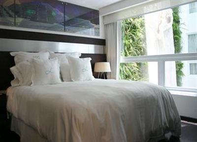 фото отеля Lumina Luxury Suites