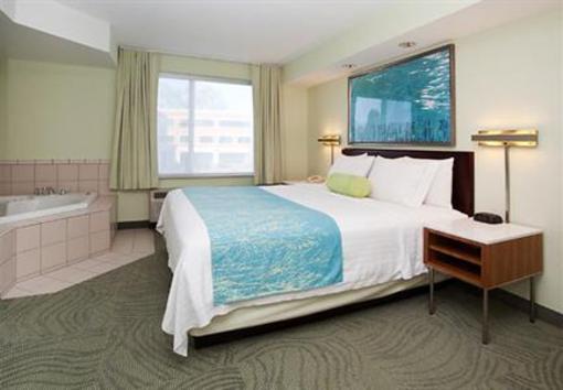 фото отеля SpringHill Suites Portland Airport