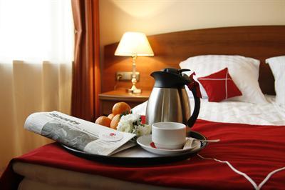 фото отеля Azimut Hotel Astrakhan (Lotos)