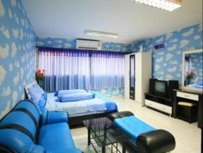 фото отеля Deluxe at Popular Condo