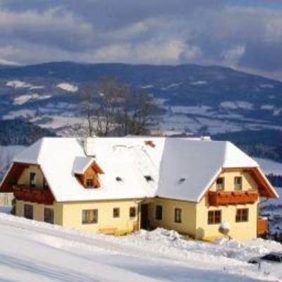 фото отеля Bauernhof Seppl am Berg Farmhouse Vorau