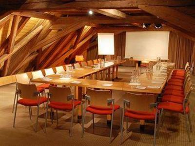 фото отеля Hotel Lamm Wurzburg