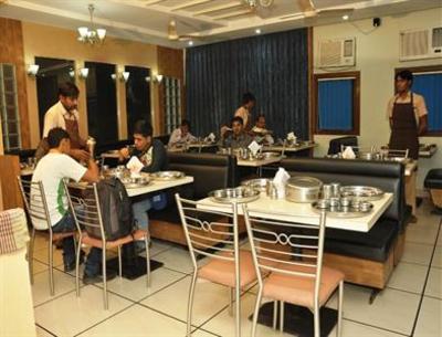 фото отеля Purohit S Hotel Raj