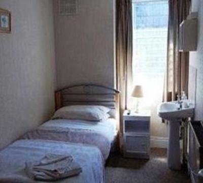 фото отеля Stonar Hotel Clacton-on-Sea