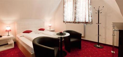 фото отеля Hotel Bellevue Merano
