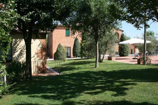 фото отеля Borgo Delle More Hotel Montepulciano