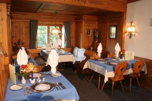 фото отеля Jagdhof Hotel Riezlern
