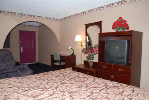 фото отеля Express Inn & Suites Trion