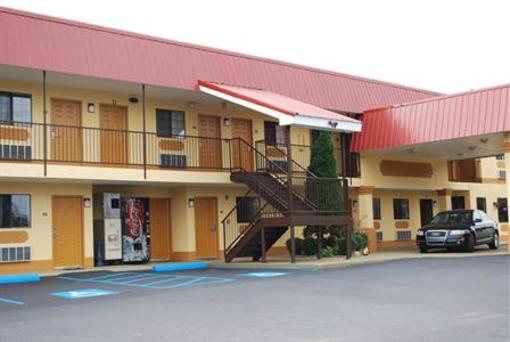 фото отеля Express Inn & Suites Trion