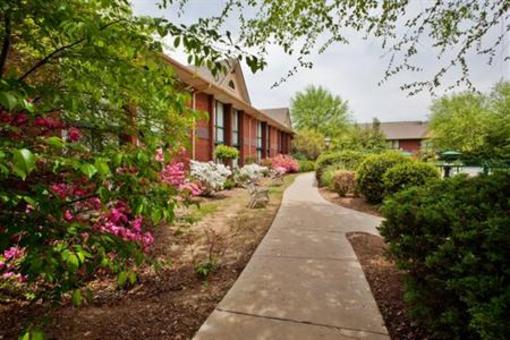 фото отеля Holiday Inn Cartersville White