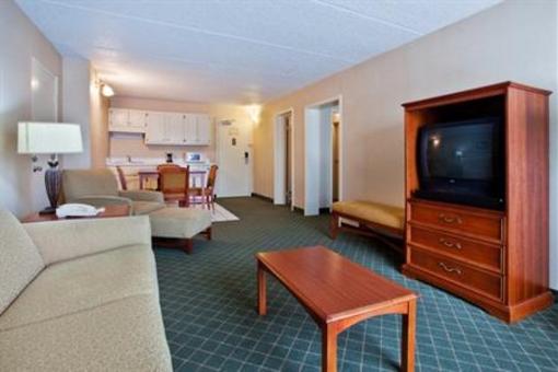 фото отеля Holiday Inn Cartersville White