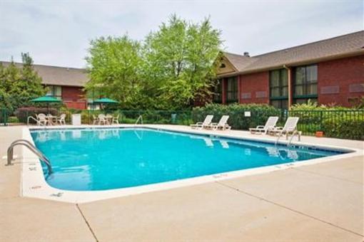 фото отеля Holiday Inn Cartersville White
