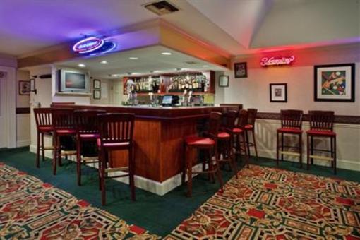 фото отеля Holiday Inn Cartersville White