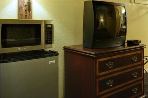 фото отеля Americas Best Value Inn Comanche