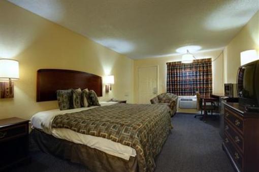 фото отеля Americas Best Value Inn Comanche
