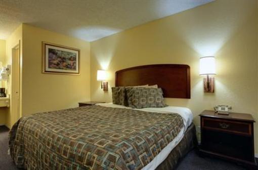 фото отеля Americas Best Value Inn Comanche