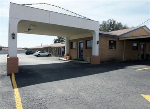 фото отеля Americas Best Value Inn Comanche