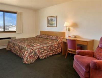 фото отеля Super 8 New Richmond