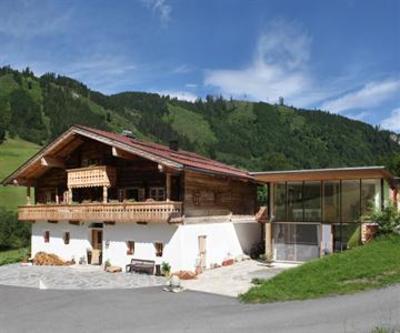фото отеля Bio Gesundheits Farmhouse Apartment Fusch an der Grossglocknerstrasse