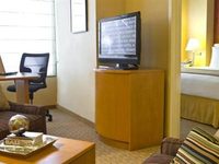 Renaissance Chicago O'Hare Suites Hotel