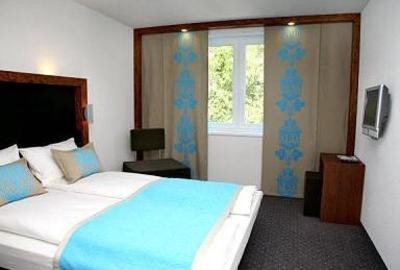 фото отеля Motel One München City West