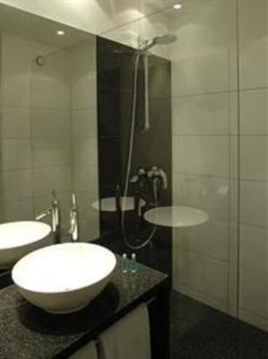 фото отеля Motel One München City West
