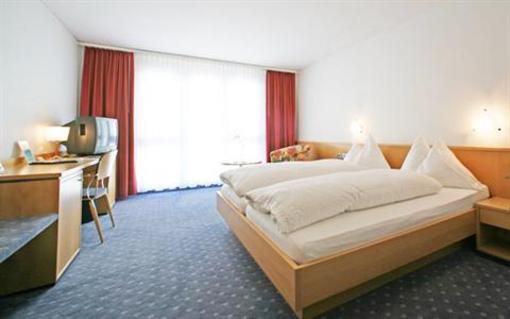 фото отеля Hotel Hofli Altdorf