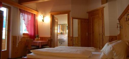 фото отеля Hotel Schweizerhof Wildschonau