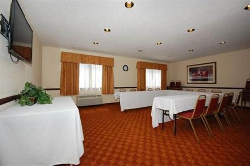 фото отеля BEST WESTERN PLUS Lakewood Inn