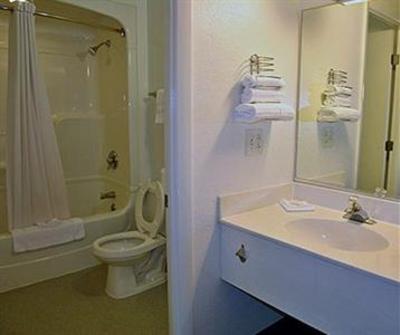 фото отеля Motel 6 New London Niantic