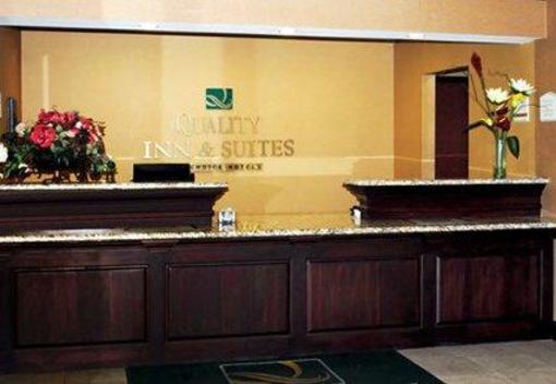 фото отеля Quality Inn & Suites Meriden