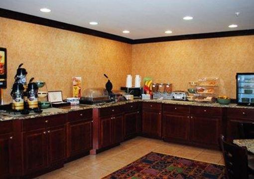 фото отеля Quality Inn & Suites Meriden