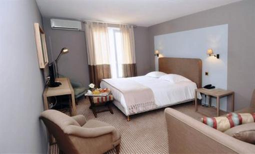 фото отеля Hotel Santa Maria Saint-Florent