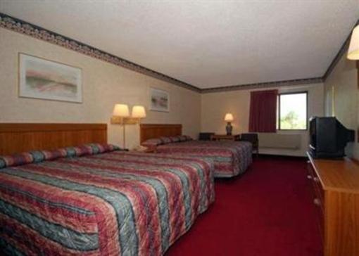 фото отеля Econo Lodge Streetsboro