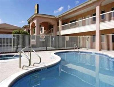 фото отеля Knights Inn and Suites City Center Edinburg McAllen
