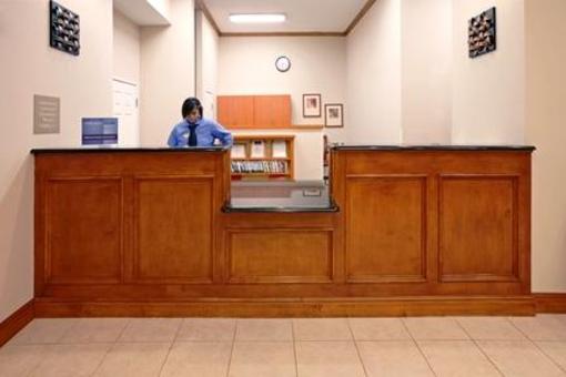 фото отеля Candlewood Suites Mount Pleasant