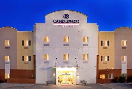 фото отеля Candlewood Suites Mount Pleasant
