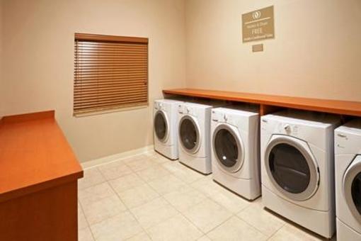 фото отеля Candlewood Suites Mount Pleasant