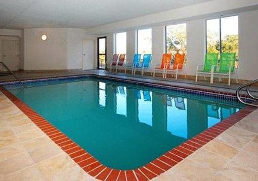 фото отеля Comfort Suites Georgetown (Texas)