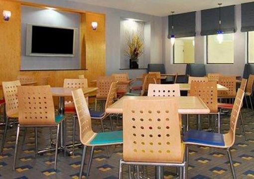 фото отеля Comfort Suites Georgetown (Texas)