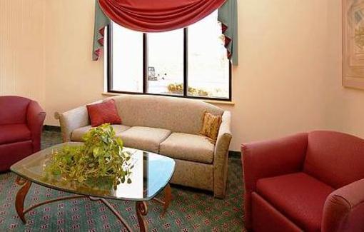фото отеля Comfort Suites Taos