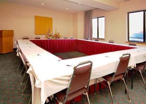 фото отеля Comfort Suites Taos