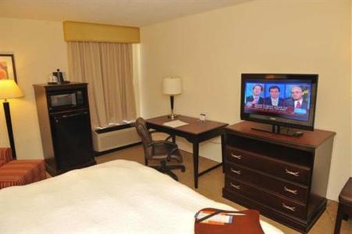 фото отеля Hampton Inn Elizabethtown