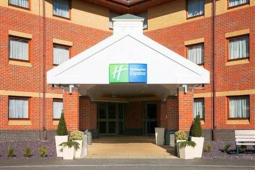 фото отеля Holiday Inn Express Taunton M5 Jct 25
