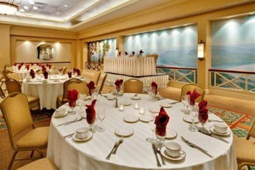фото отеля Holiday Inn Allentown Breinigsville
