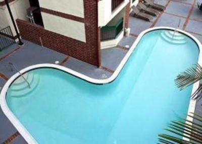 фото отеля Quality Inn & Suites Lake Forest