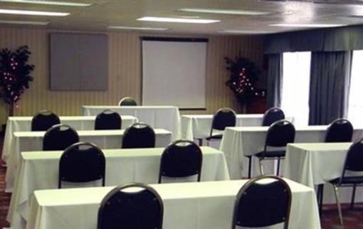 фото отеля Quality Inn & Suites Lake Forest