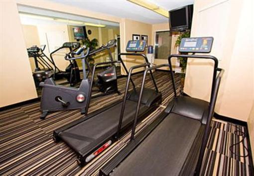 фото отеля TownePlace Suites Fresno