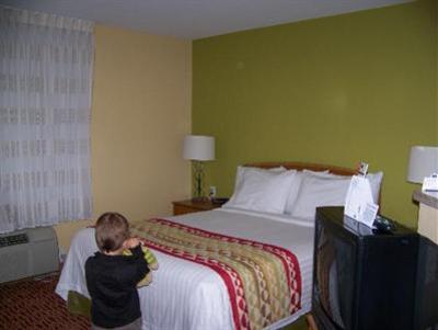 фото отеля TownePlace Suites Fresno
